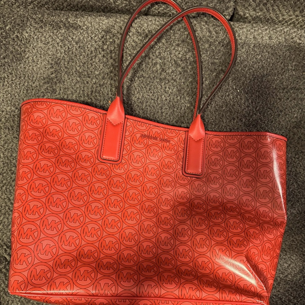 Michael Kors Large Jodie Red. Like new